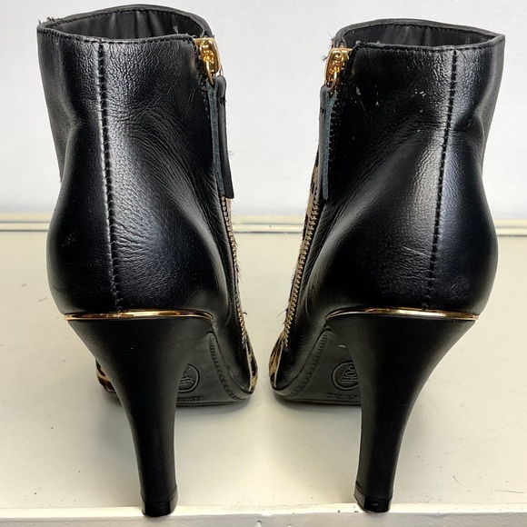 Sofft Boots Womens Size 6.5 Makayla Ankle Boot Black Leather Pointed Zip Leopard - Picture 14 of 15